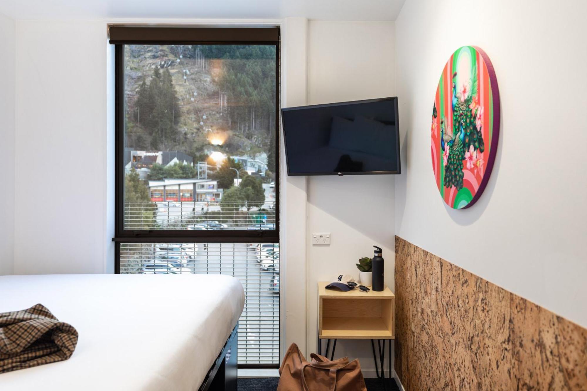Queen Room Balcony & Private Bathroom
